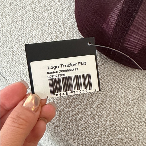 Arc'teryx Maroon Logo Trucker Hat - Picture 3 of 3